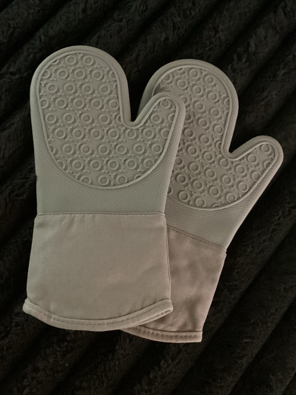 popco Silicone Heat-Resistant Oven Mitts in Gray